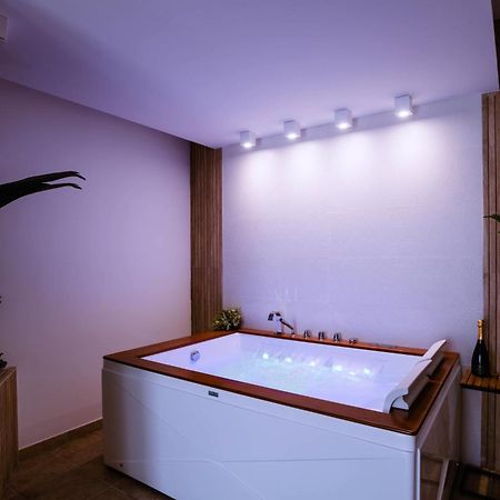 Sunway Luxury Apartments 2 ألغيرو المظهر الخارجي الصورة