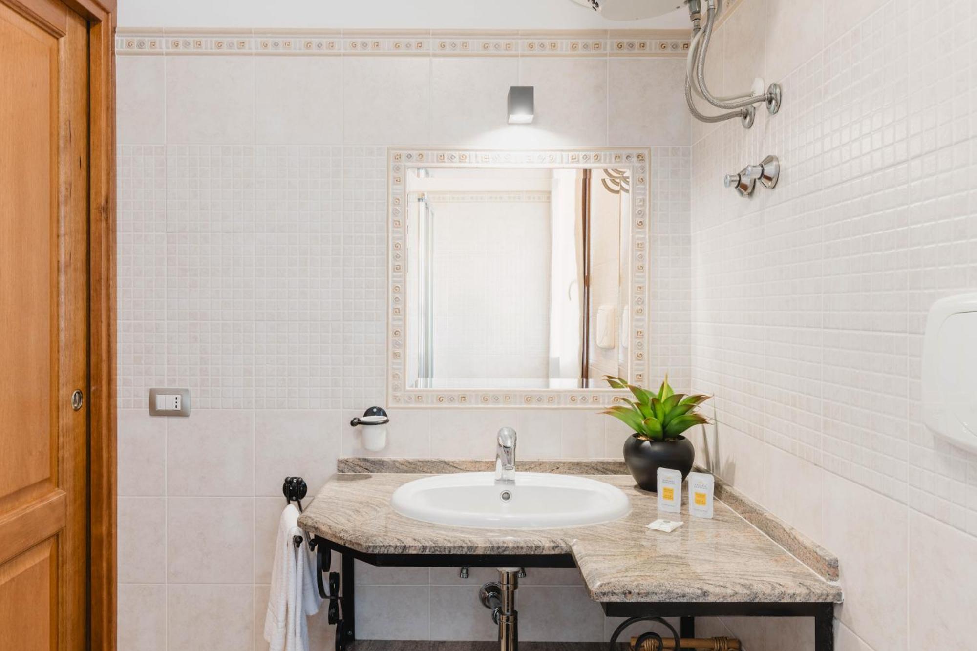 Sunway Luxury Apartments 2 ألغيرو المظهر الخارجي الصورة